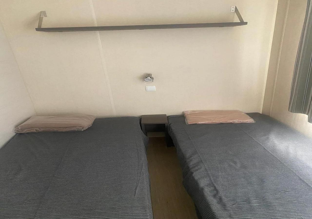La Roque D'Antheron - Mobile-Home - 6 Pers - 3 Ch - Piscine Εξωτερικό φωτογραφία