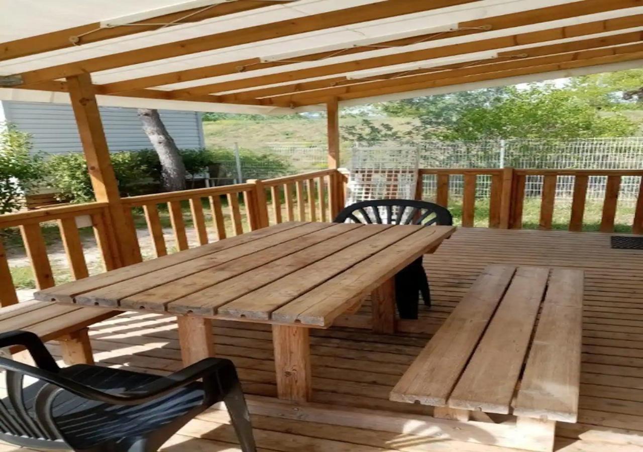 La Roque D'Antheron - Mobile-Home - 6 Pers - 3 Ch - Piscine Εξωτερικό φωτογραφία